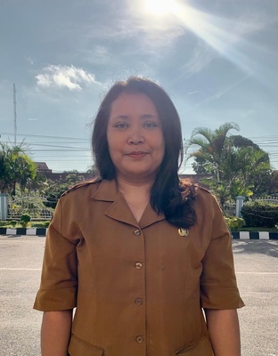 Puji Manurung, S.H